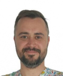 Лагоша Роман Юрьевич акушер